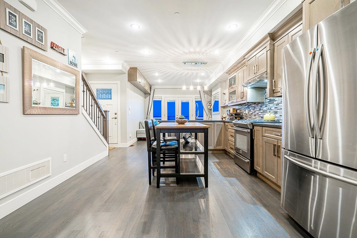 1927 River Drive, New Westminster 8