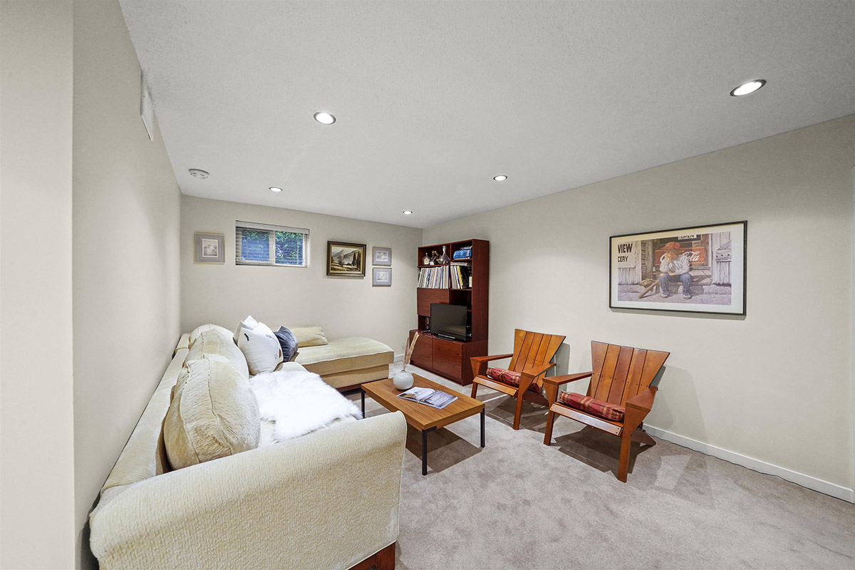 55 Canberra Avenue, Burnaby North 24