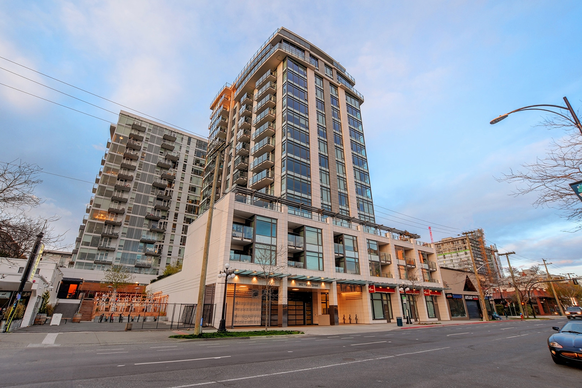 1203 - 960 Yates Street, Victoria, BC 33