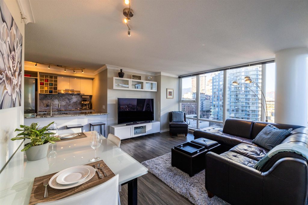 602 131 Regiment Square, Vancouver