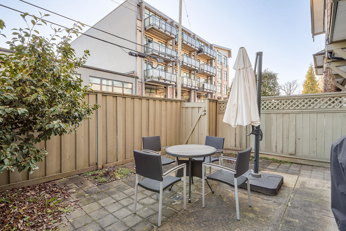 304 4238 Albert Street, Burnaby 18
