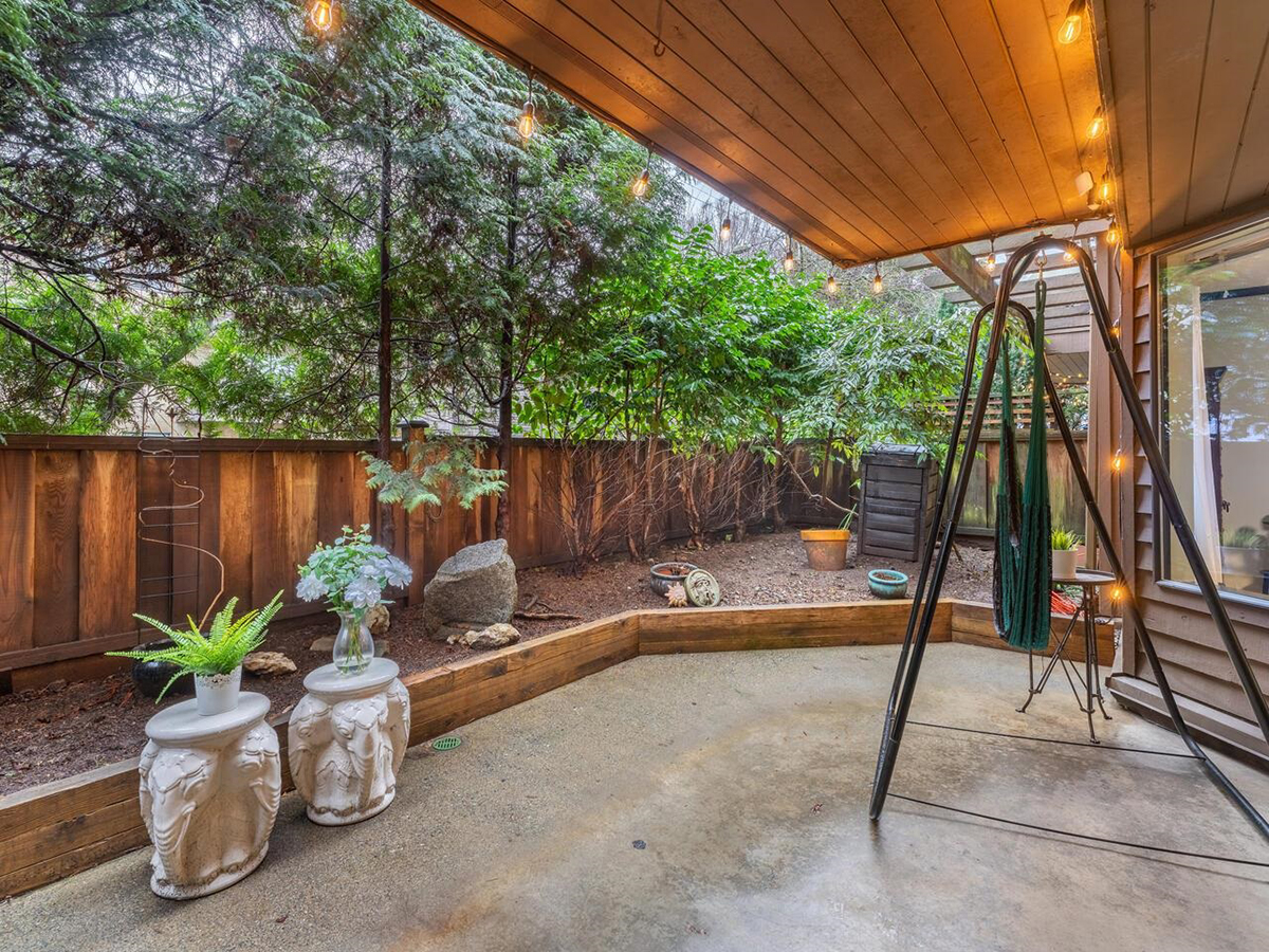 106 224 N Garden Drive, Vancouver 6