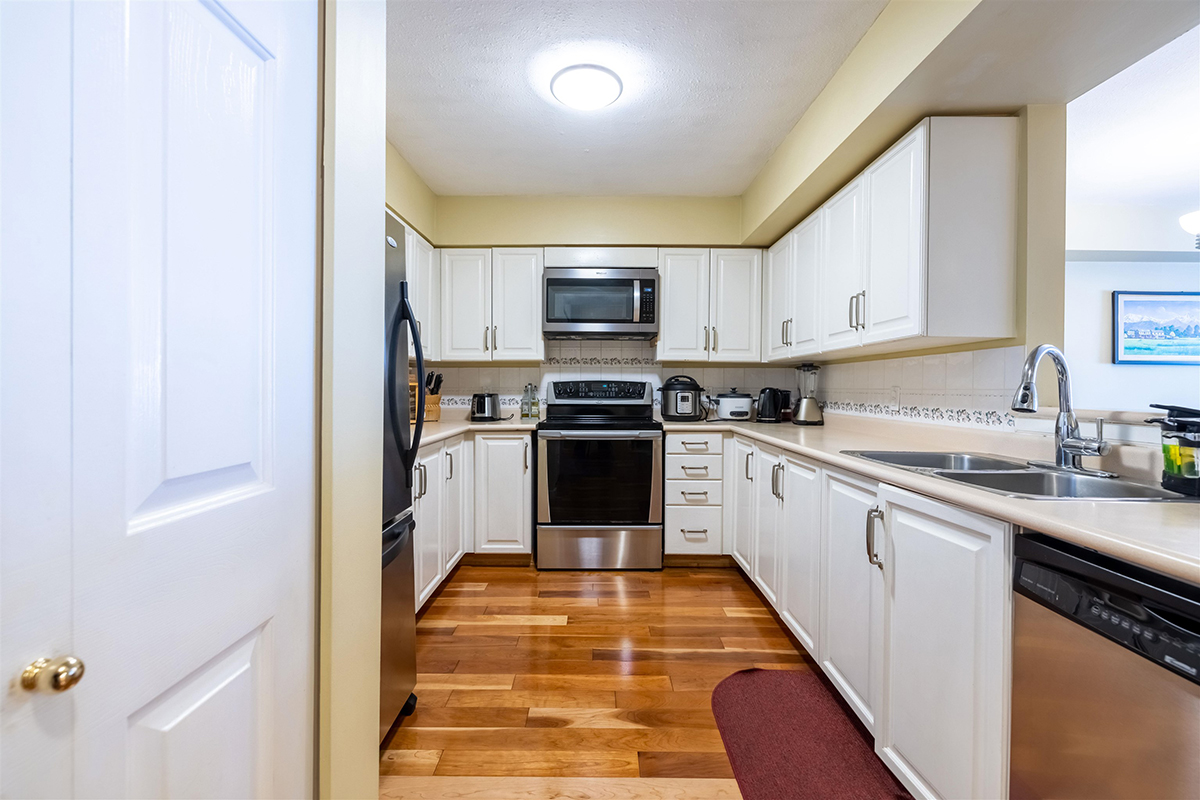 108 3978 Albert Street, Burnaby 12