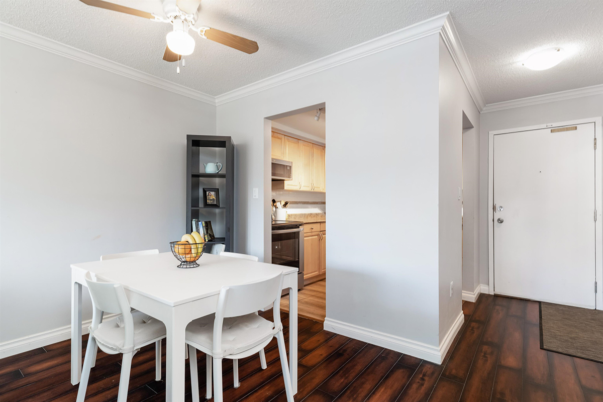 206 7300 Moffatt Road, Richmond 11