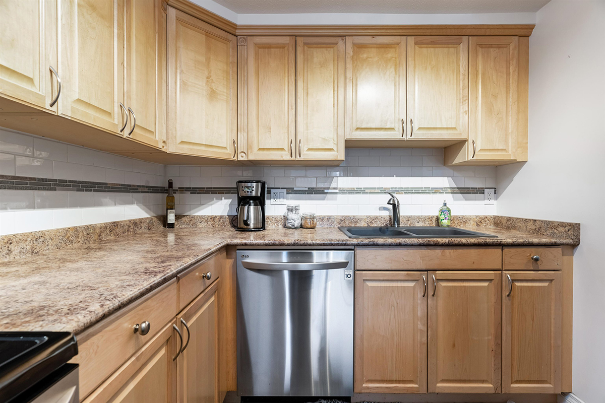 206 7300 Moffatt Road, Richmond 12
