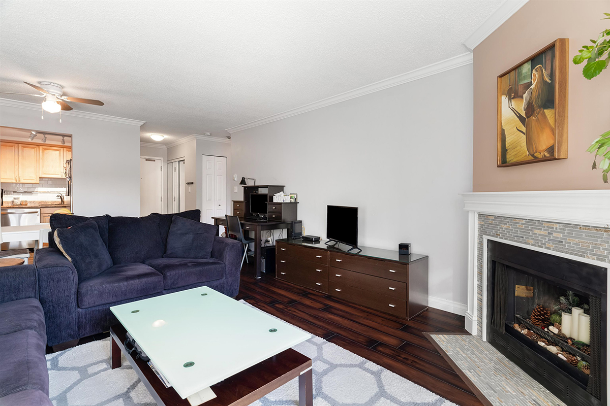 206 7300 Moffatt Road, Richmond 4