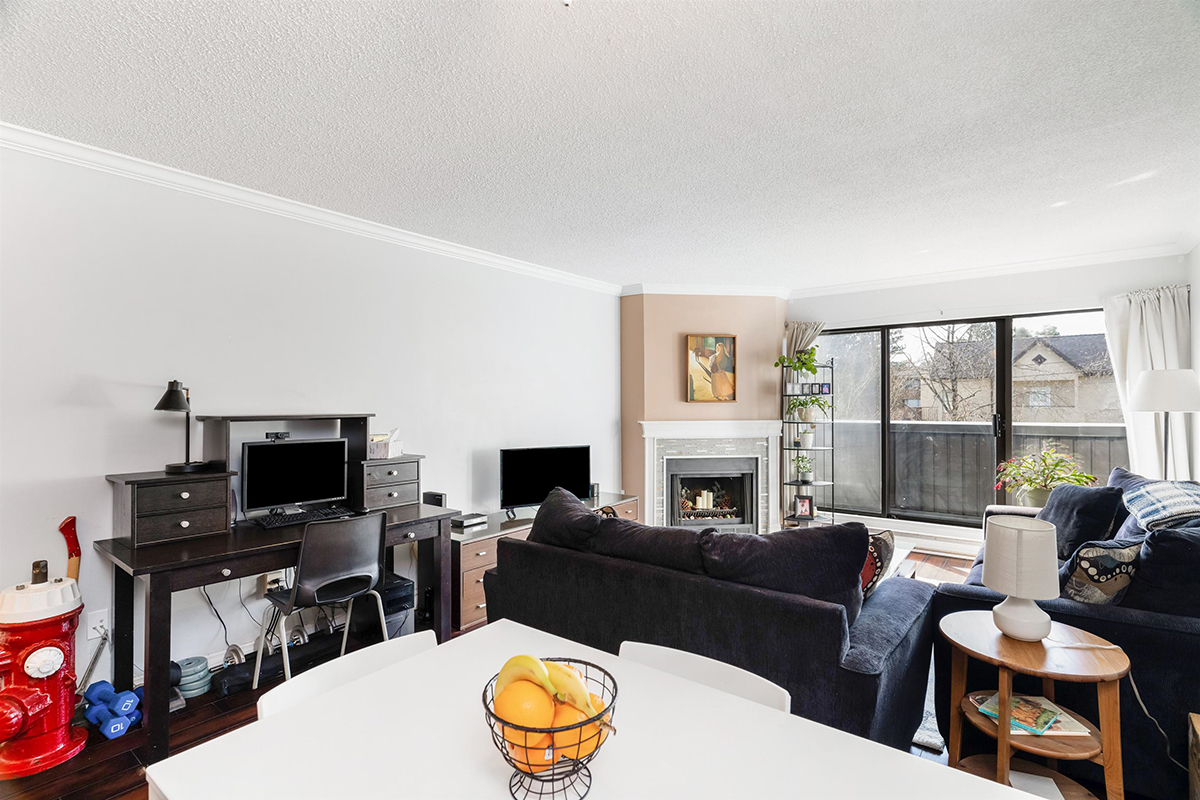 206 7300 Moffatt Road, Richmond 8