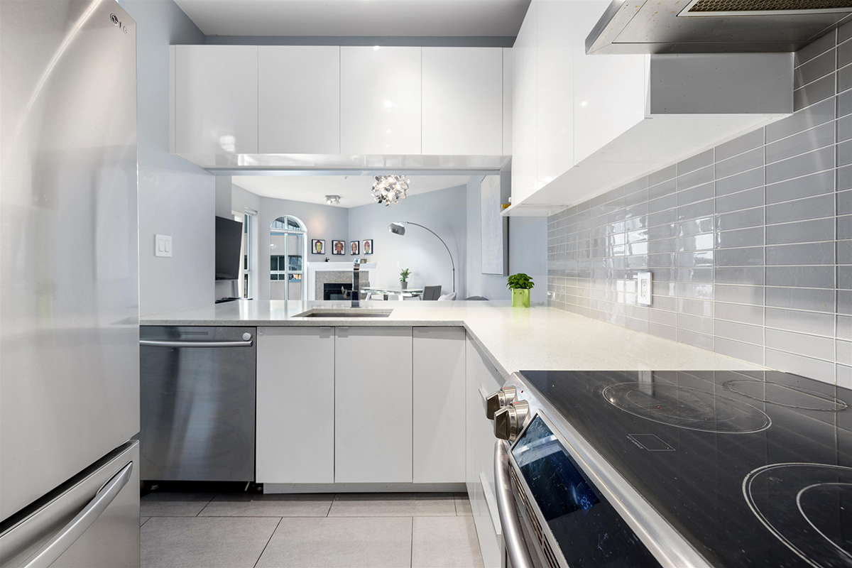 PH16 511 W 7th Avenue, Vancouver 9