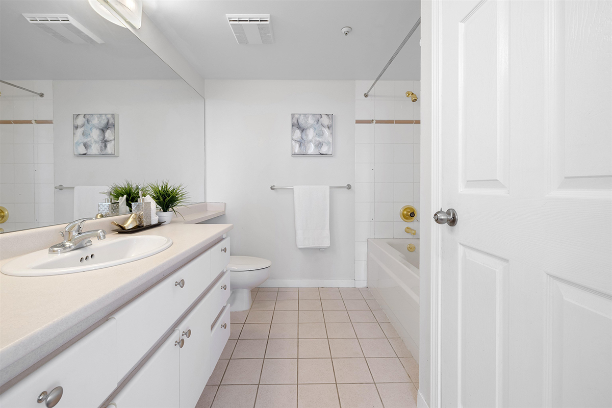 1602 13383 108 Avenue, Surrey 14