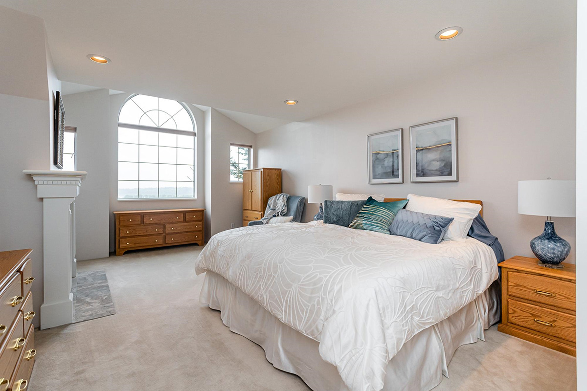 2251 Sorrento Drive, Coquitlam 21