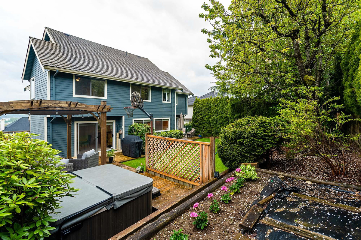 2251 Sorrento Drive, Coquitlam 39