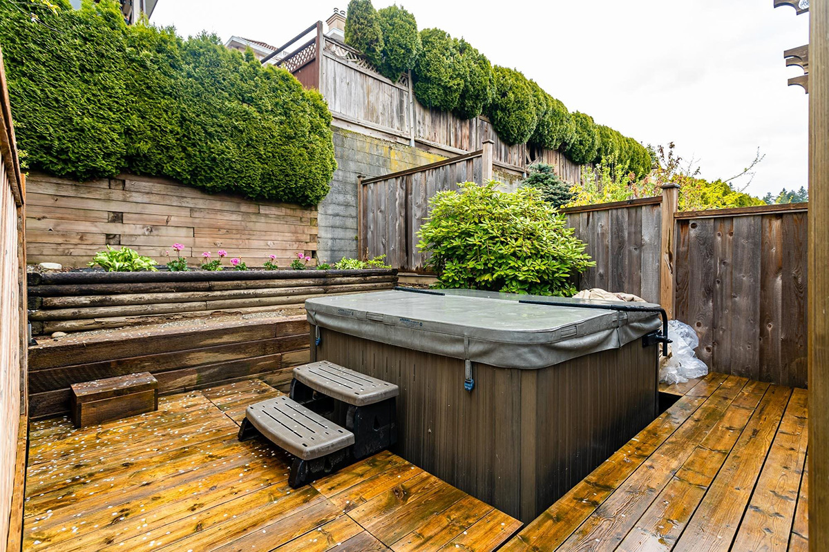 2251 Sorrento Drive, Coquitlam 40
