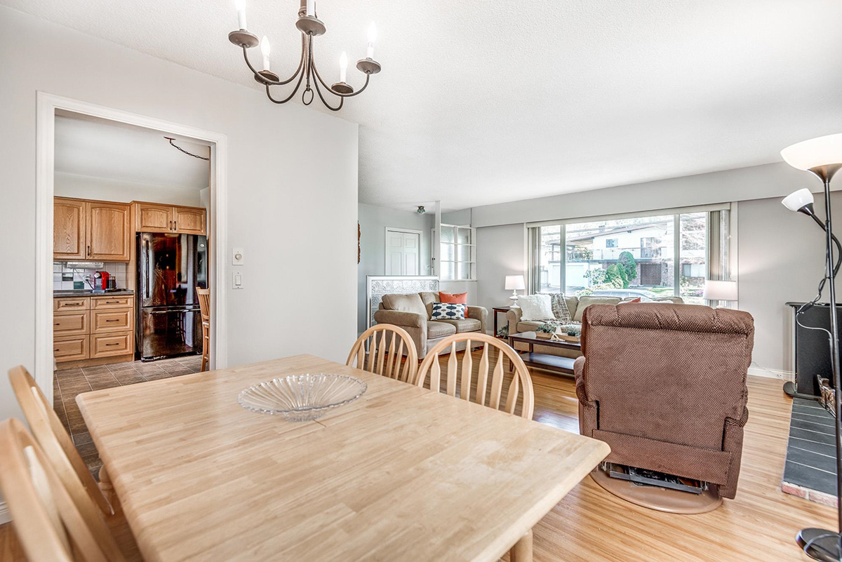 941 Duthie Avenue, Burnaby 11