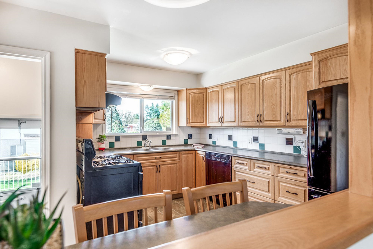941 Duthie Avenue, Burnaby 5