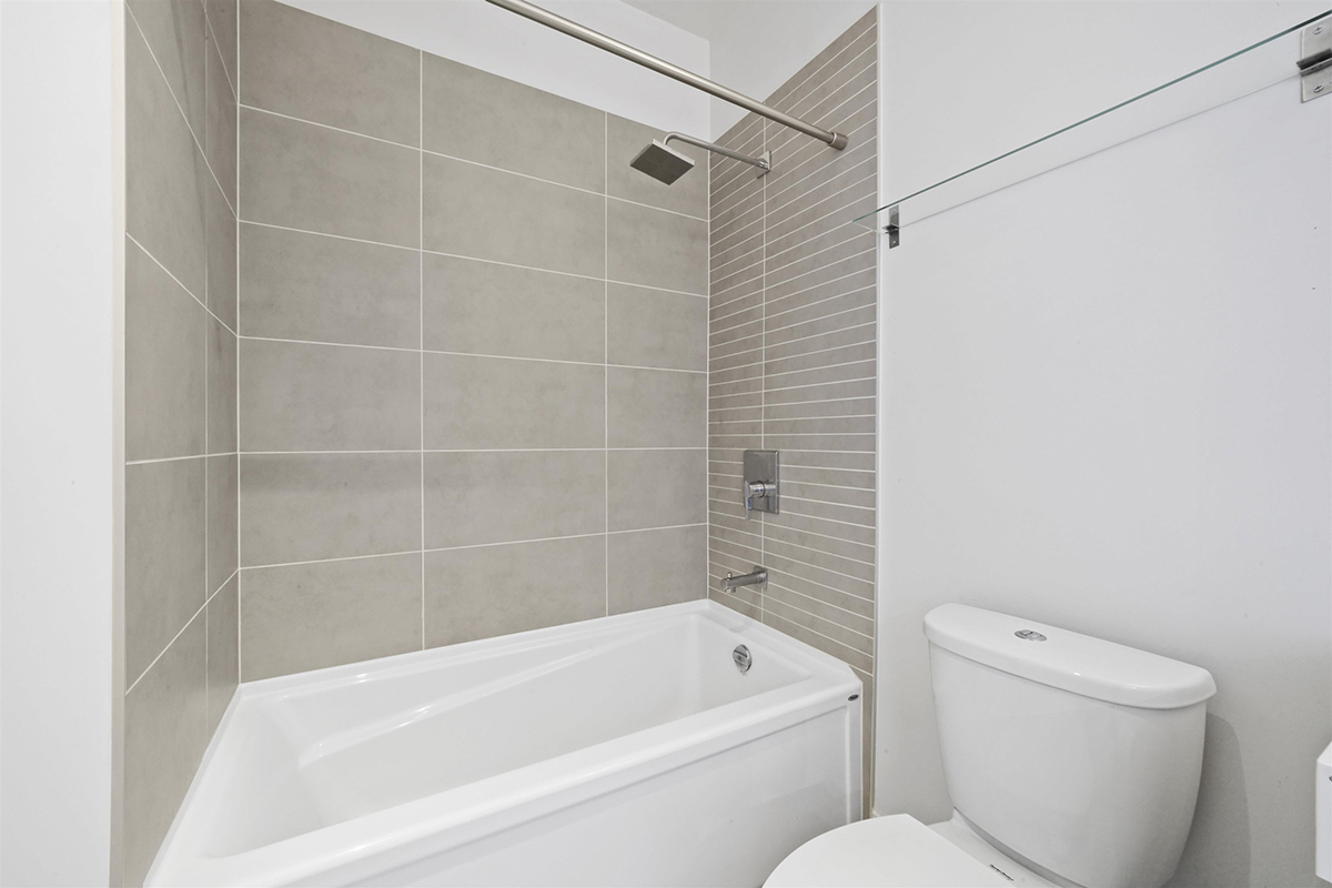 502 668 Columbia Street, New Westminster 12