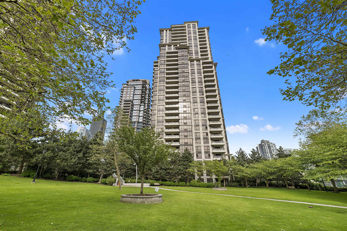 1304 2138 Madison Avenue, Burnaby