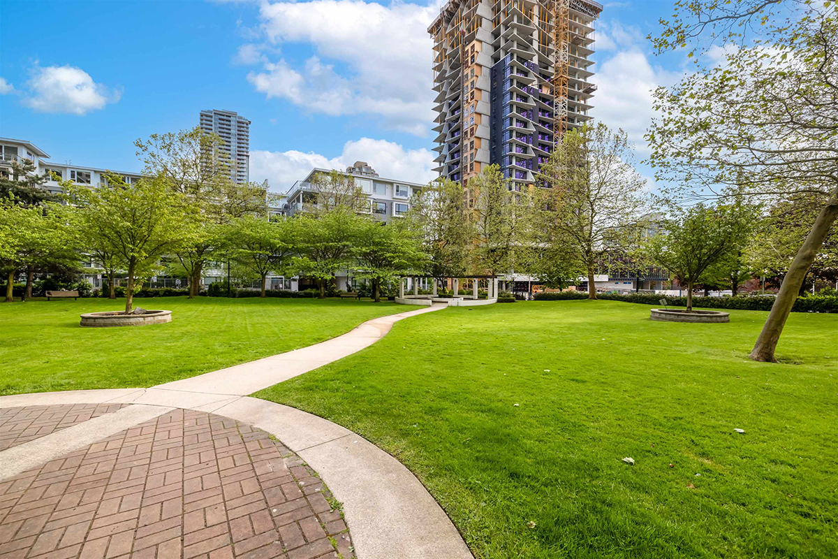 1304 2138 Madison Avenue, Burnaby 22
