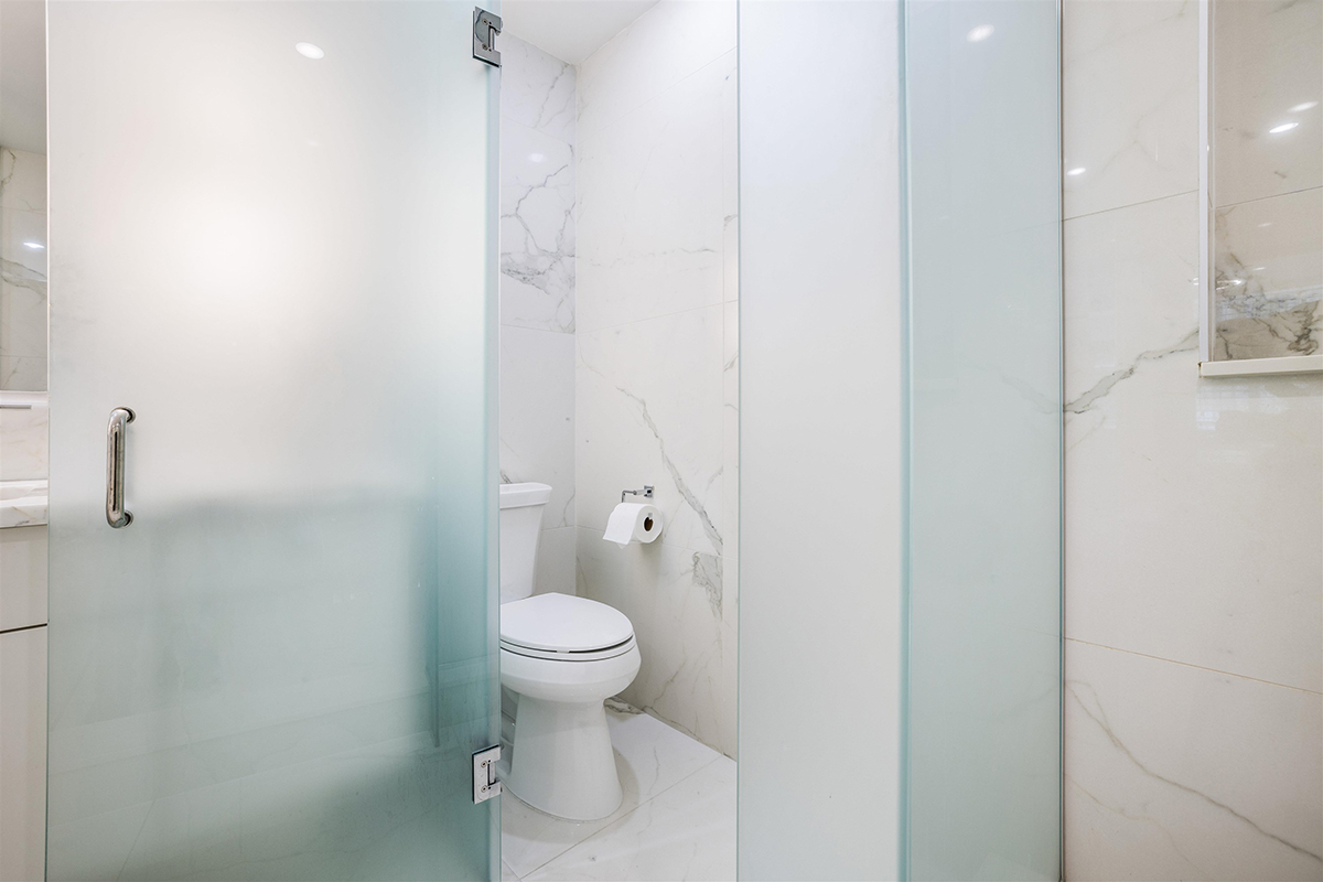 309 2565 Maple Street, Vancouver 19