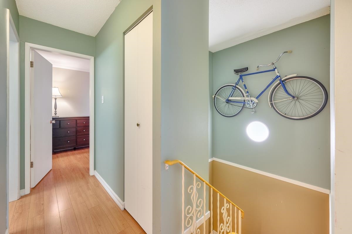 7332 Coronado Drive, Burnaby 12