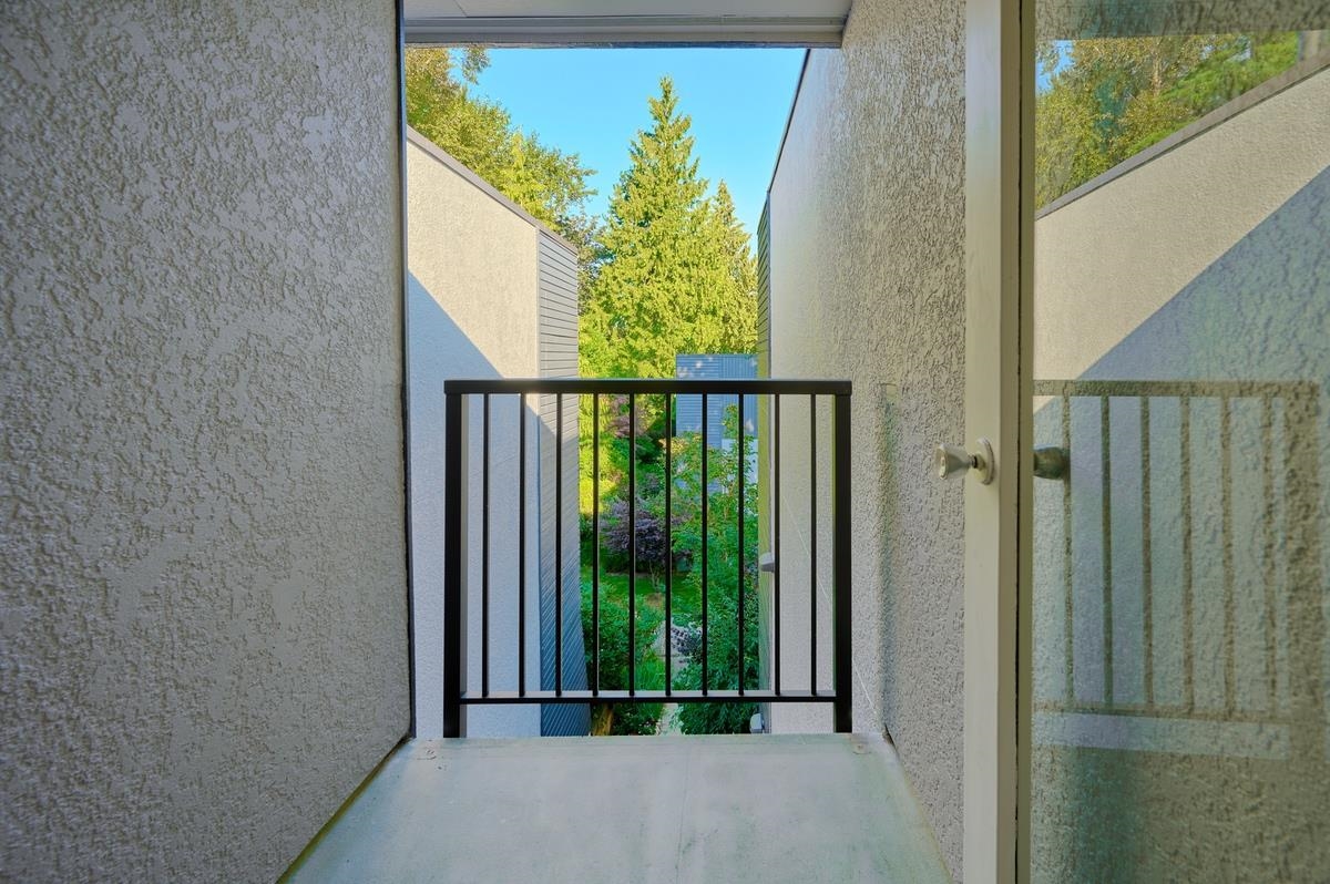 7332 Coronado Drive, Burnaby 16