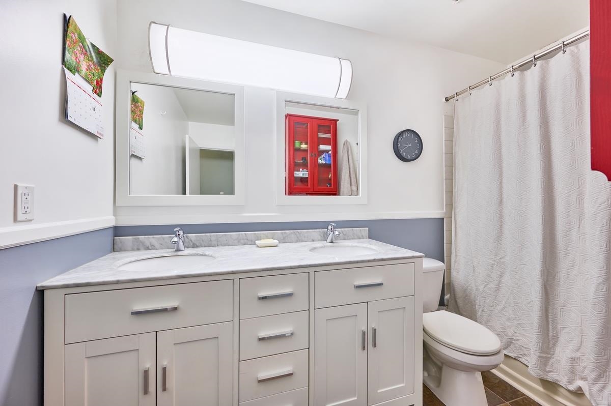 7332 Coronado Drive, Burnaby 22