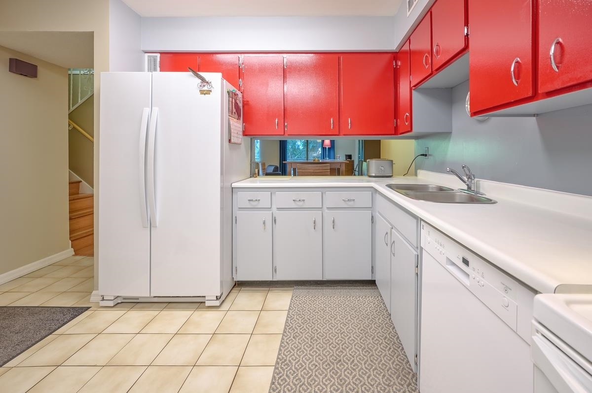 7332 Coronado Drive, Burnaby 5