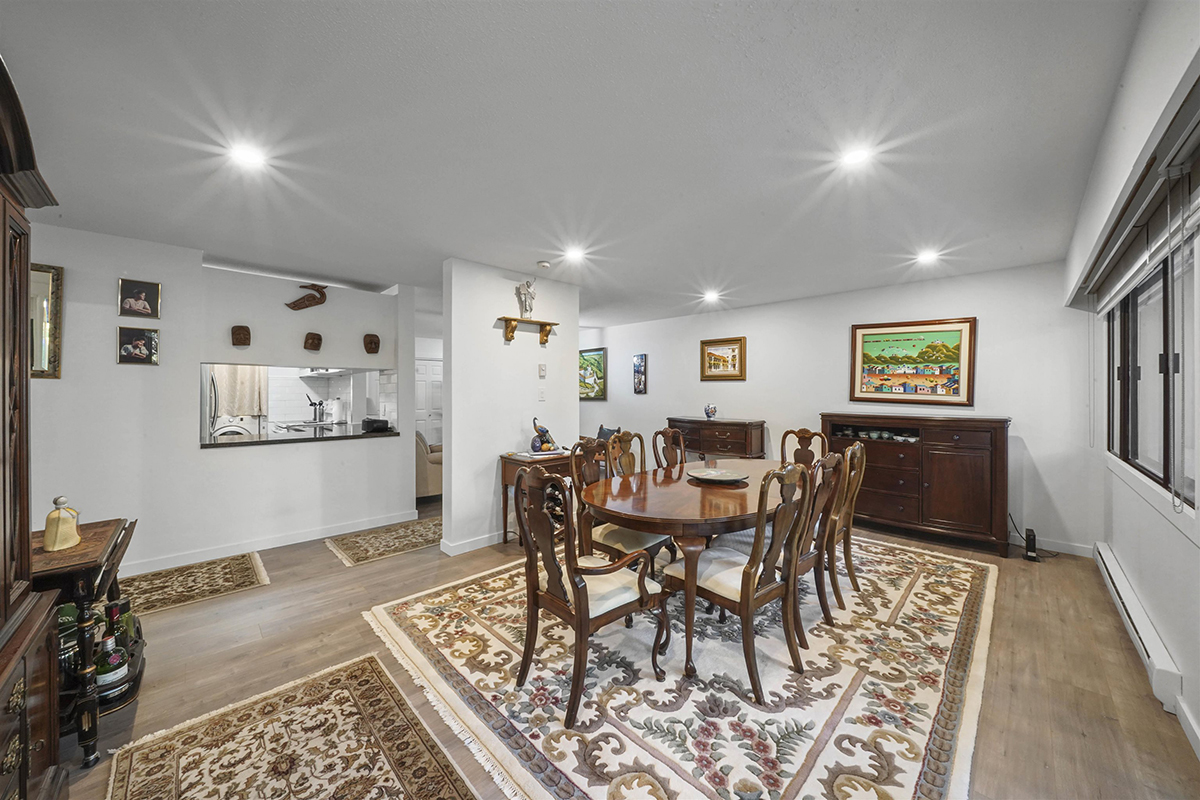 3 7353 Montecito Drive, Burnaby