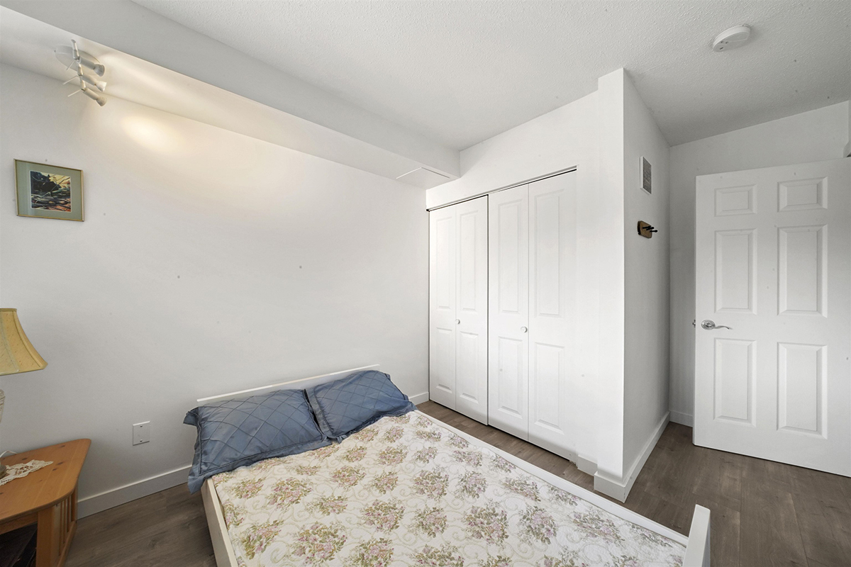 3 7353 Montecito Drive, Burnaby 22