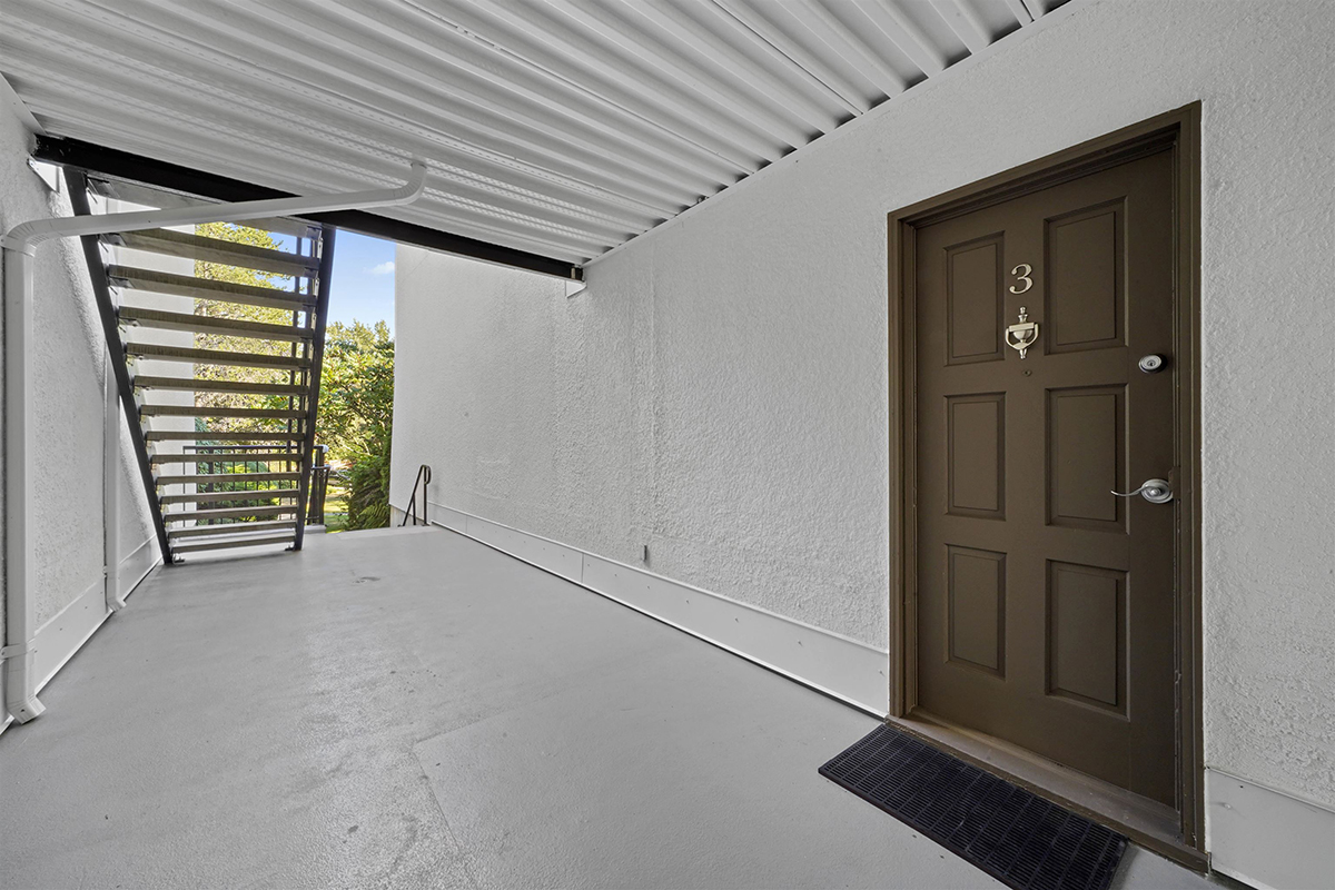 3 7353 Montecito Drive, Burnaby 25