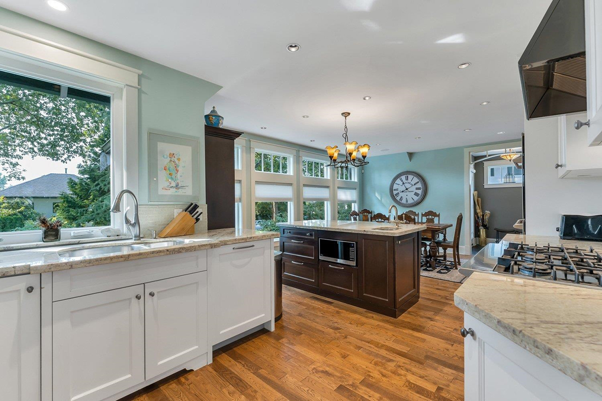 3837 Cambridge Street, Burnaby 13