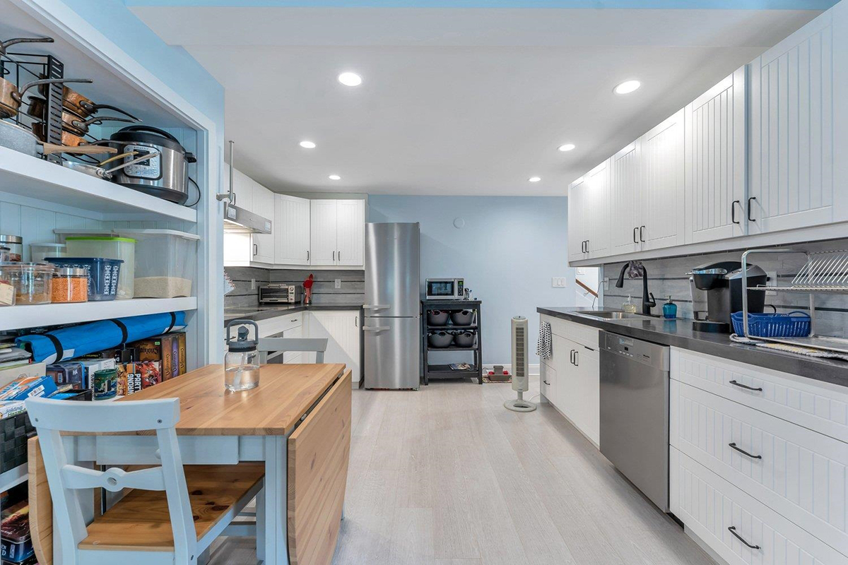 3837 Cambridge Street, Burnaby 28