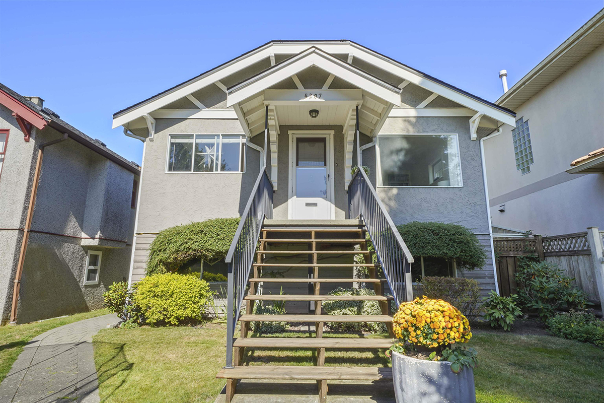 4207 Frances Street, Burnaby