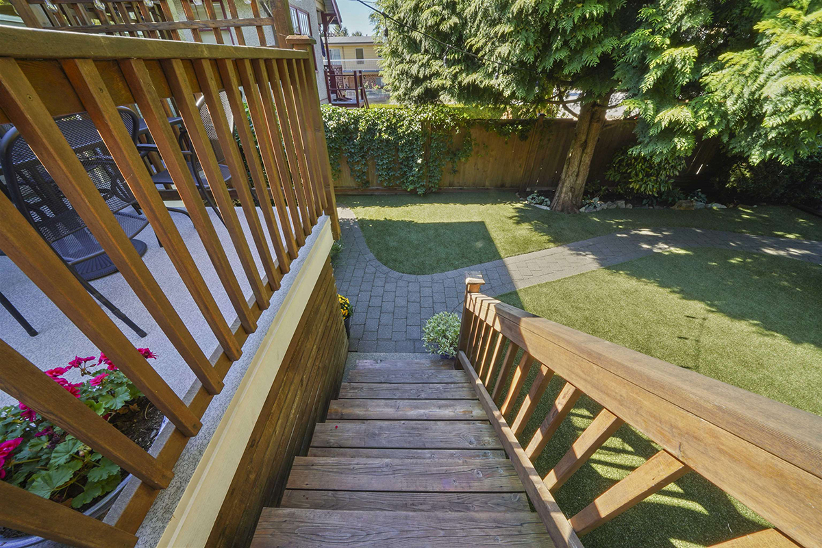 4207 Frances Street, Burnaby 4