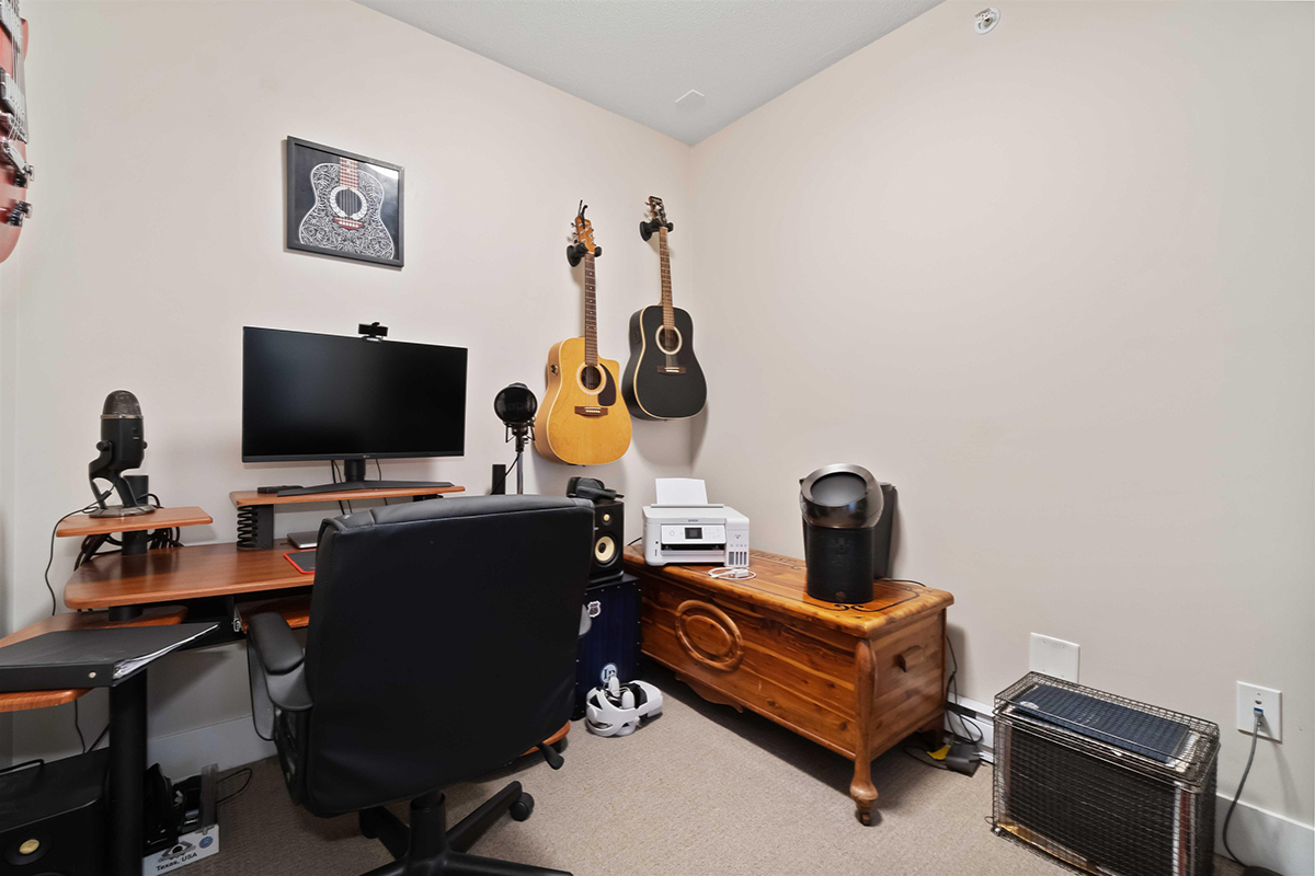 805 258 Sixth Street, New Westminster 13