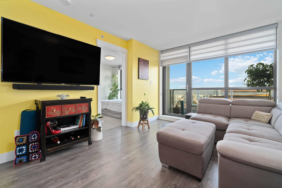805 258 Sixth Street, New Westminster 8