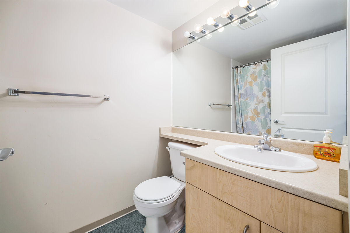 905 3520 Crowley Drive, Vancouver 13