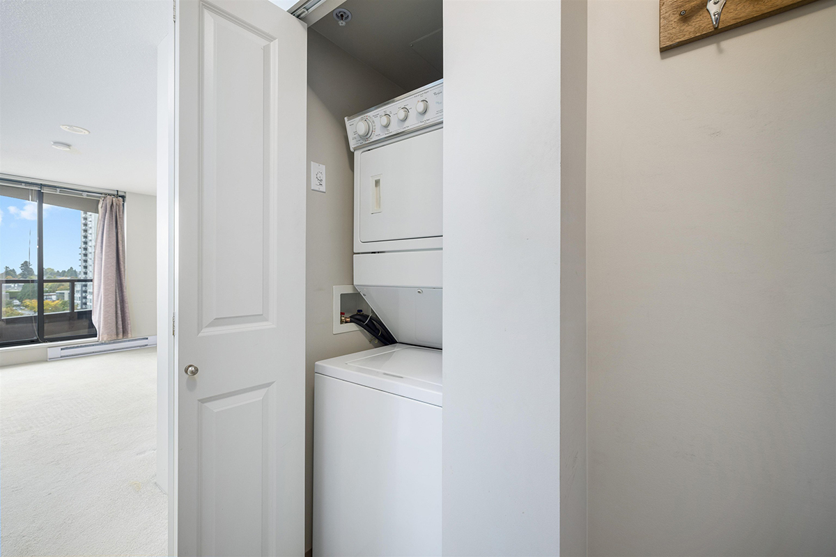 905 3520 Crowley Drive, Vancouver 15