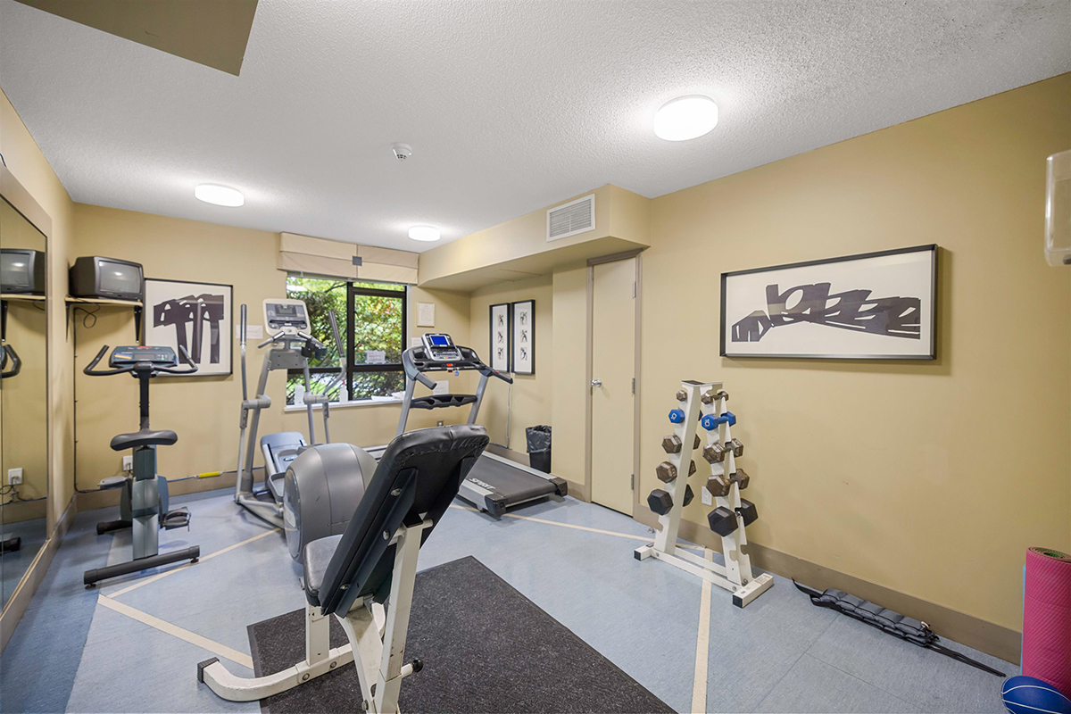 905 3520 Crowley Drive, Vancouver 19