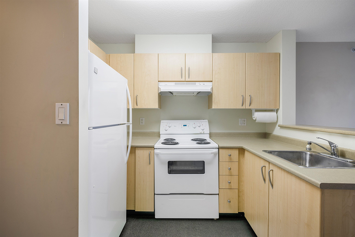 905 3520 Crowley Drive, Vancouver 4