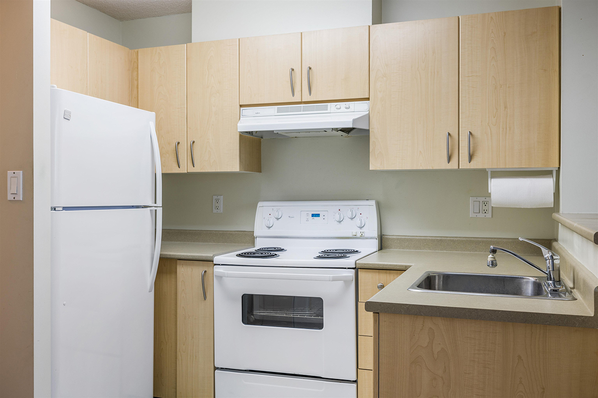 905 3520 Crowley Drive, Vancouver 5