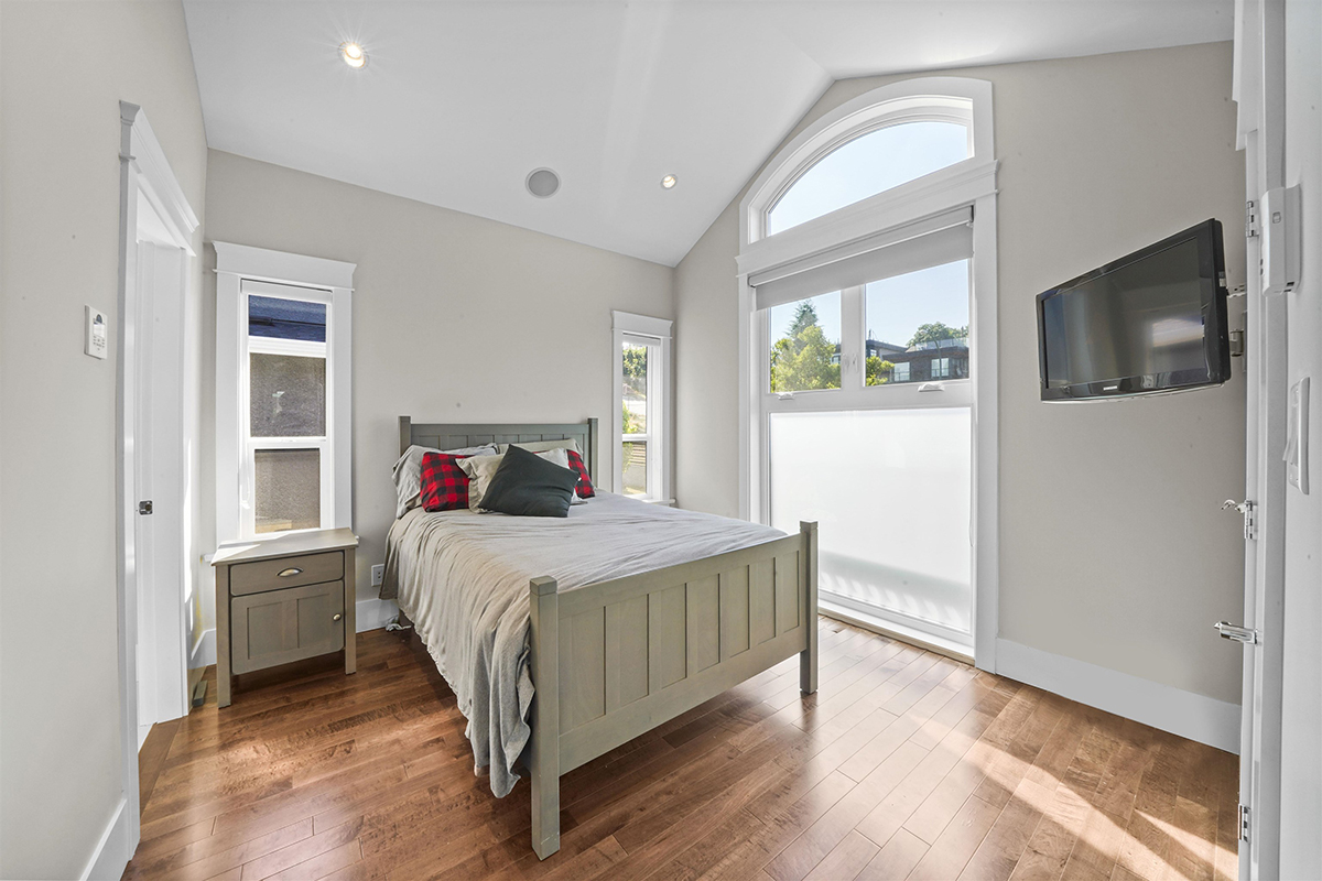 3565 Mcgill Street, Vancouver 17