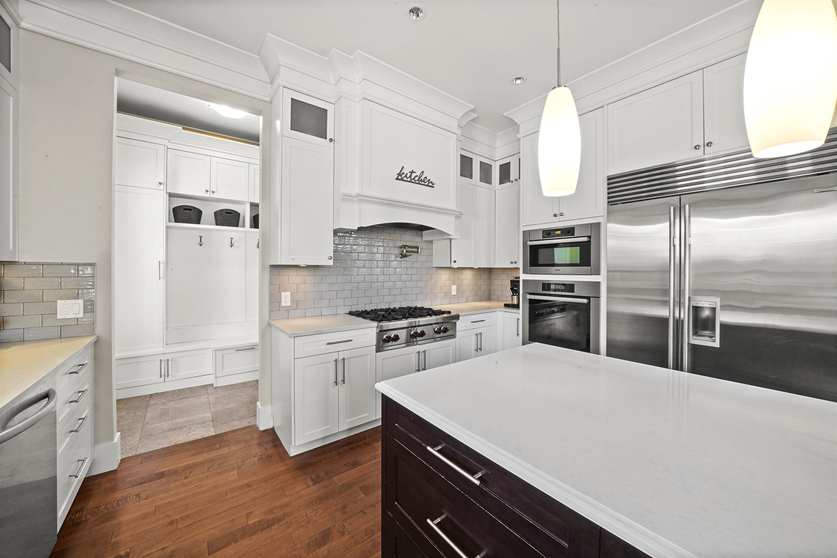 3565 Mcgill Street, Vancouver 7