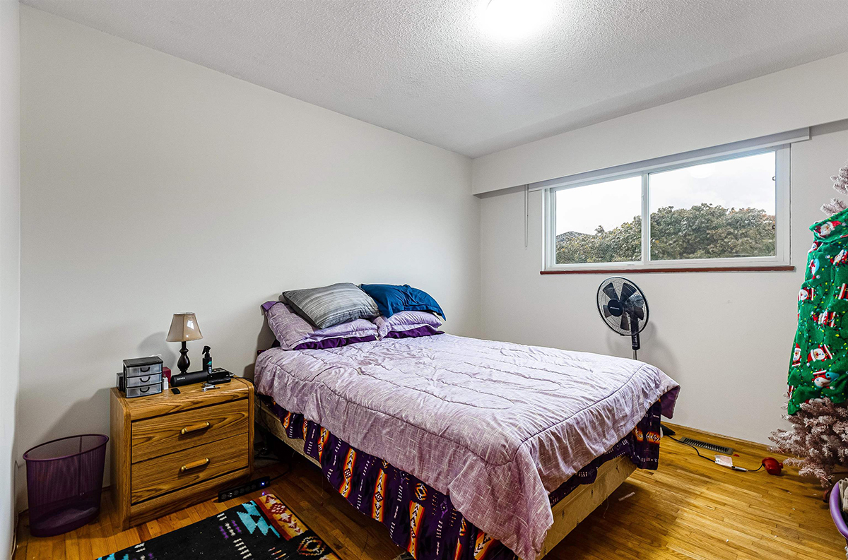 4321 Frances Street, Burnaby 12