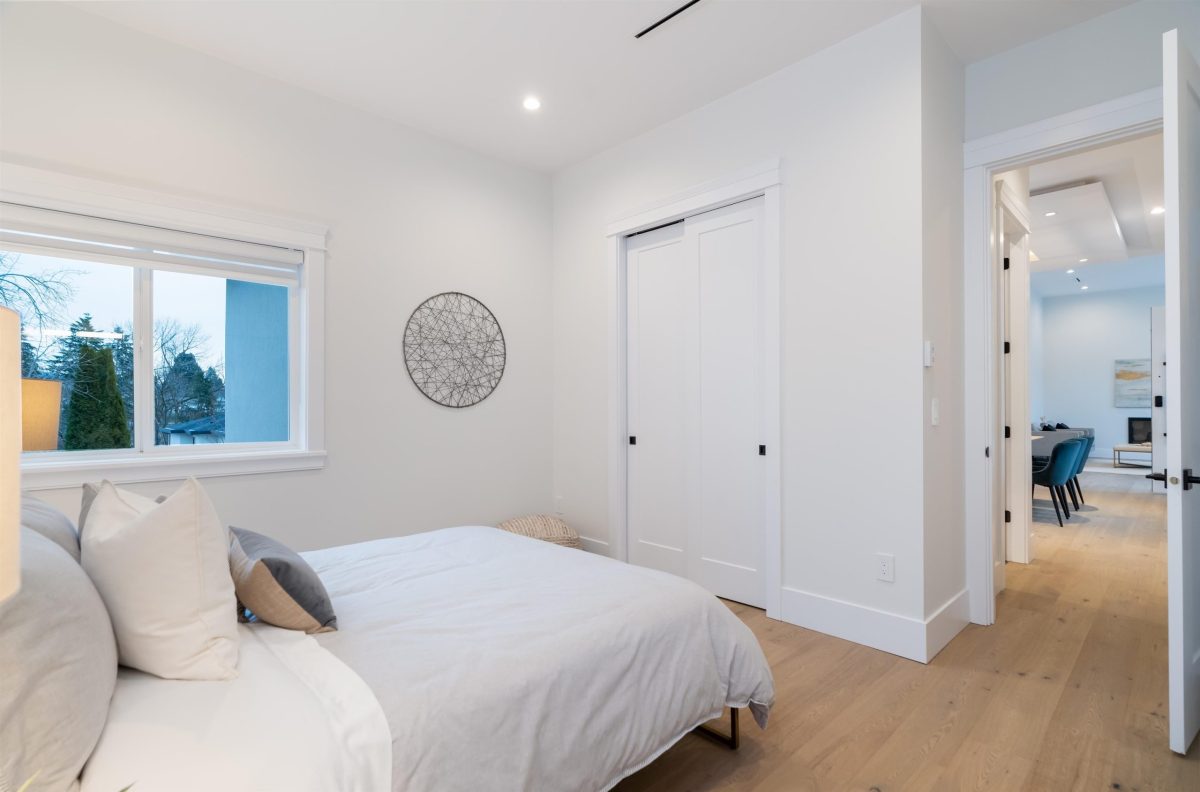 1618 Springer Avenue, Burnaby North 27