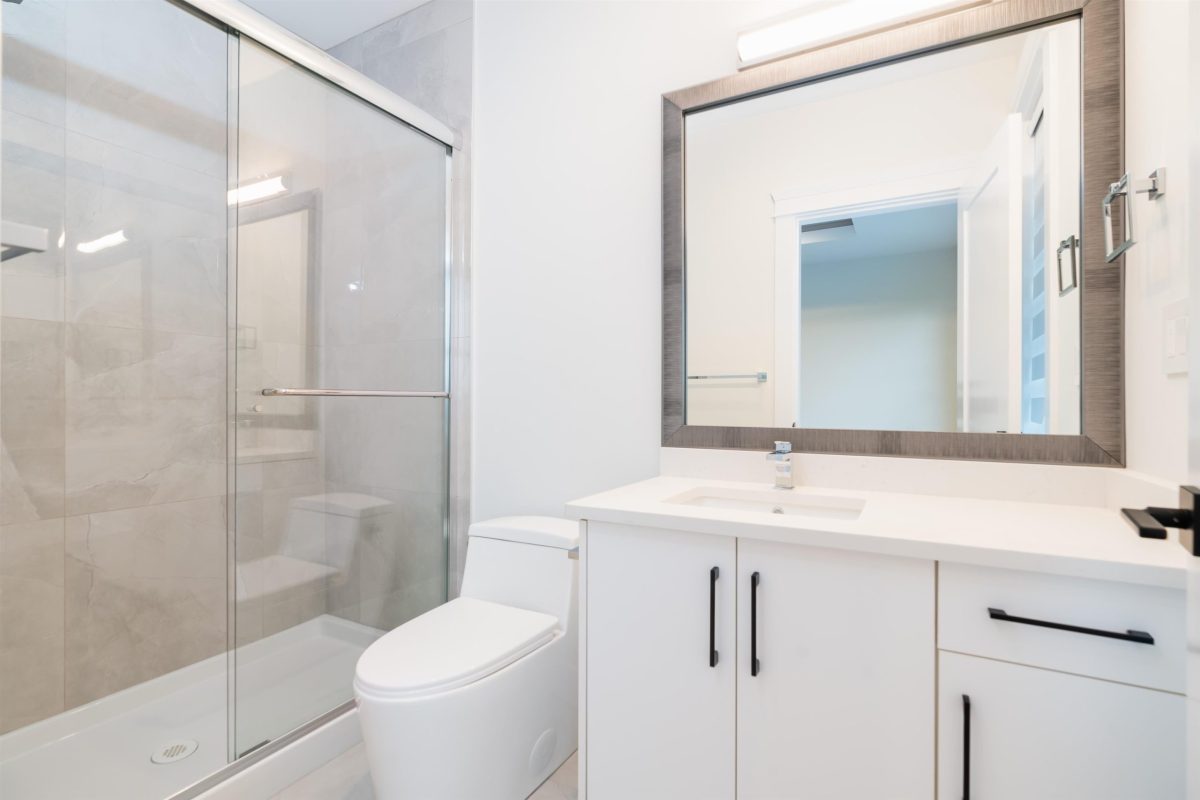 1618 Springer Avenue, Burnaby North 33