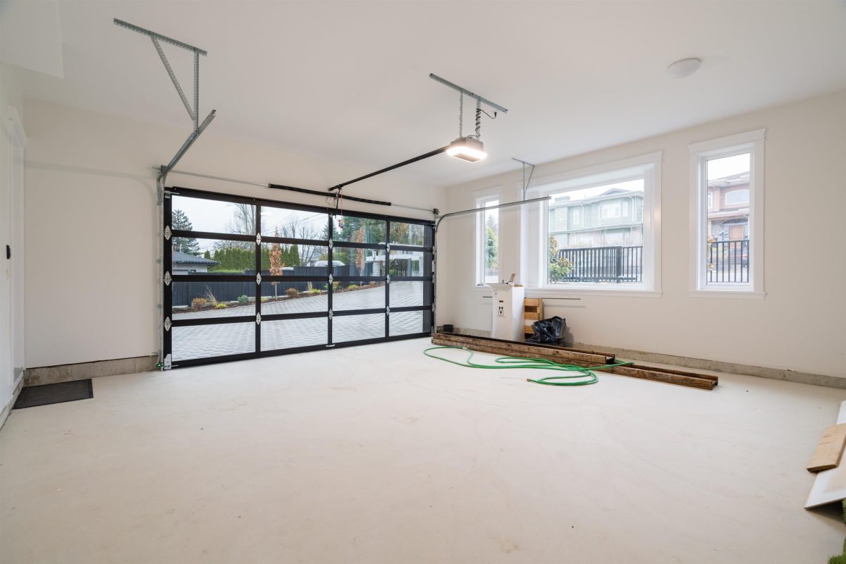 1618 Springer Avenue, Burnaby North 36