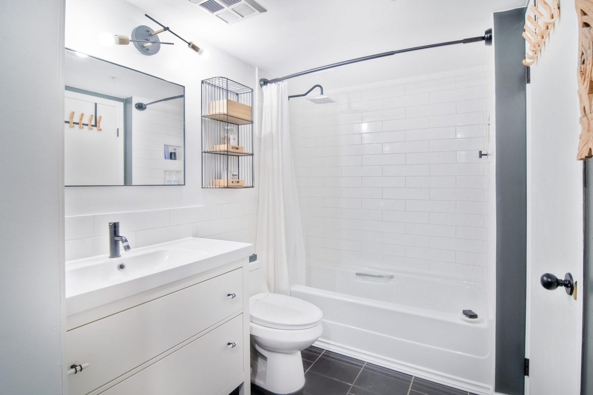 219 3 Rialto Court, New Westminster 21