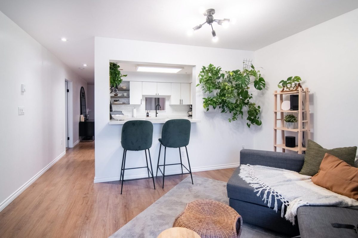 219 3 Rialto Court, New Westminster 10
