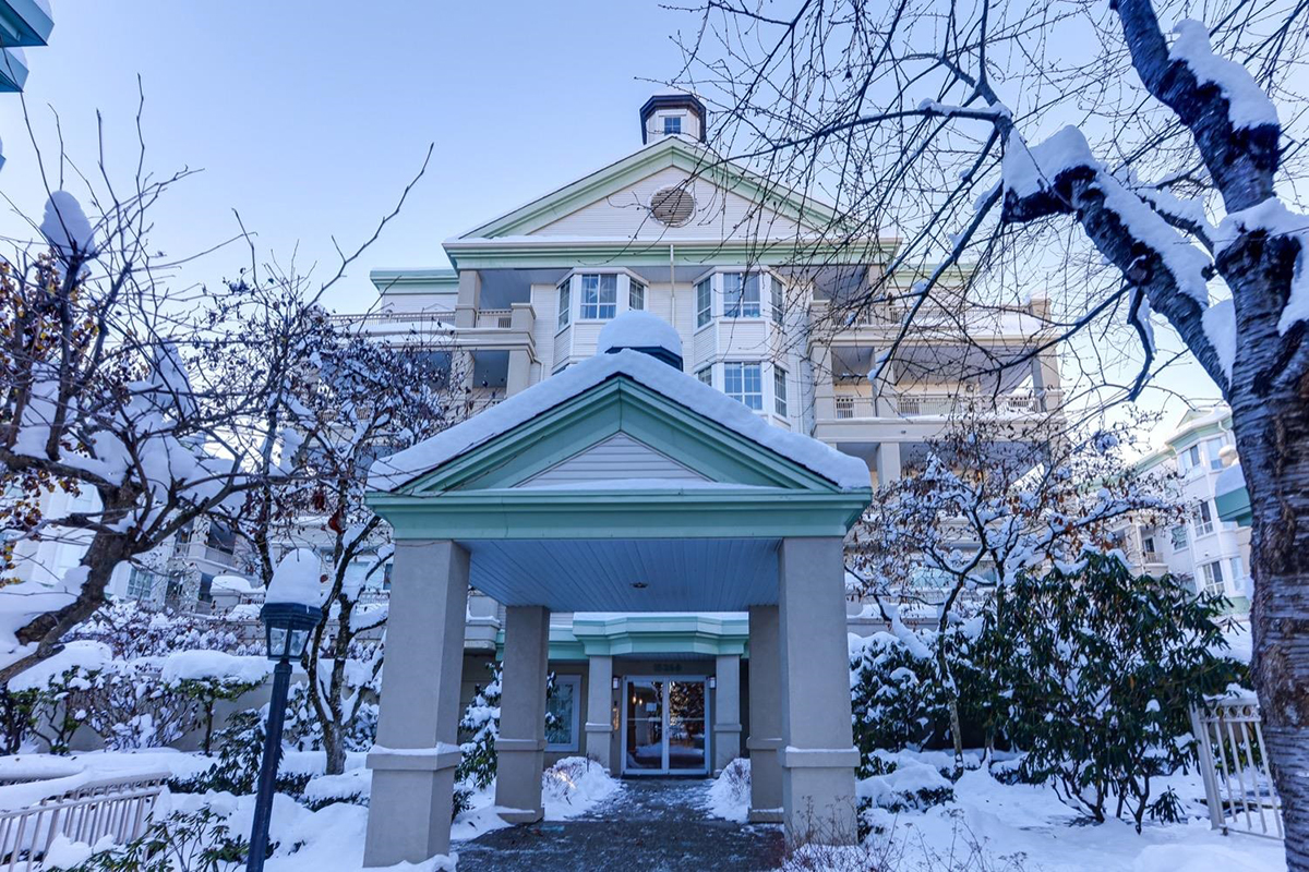 205 15268 105 Avenue, Surrey