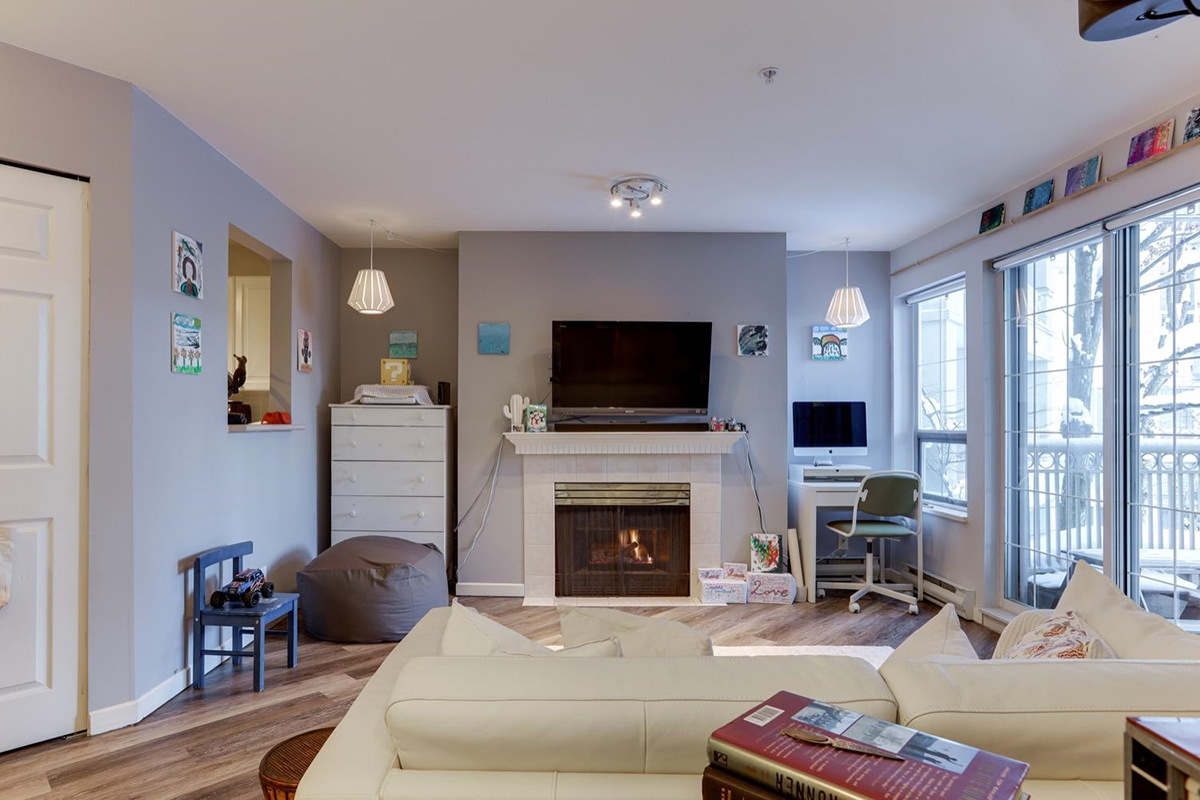 205 15268 105 Avenue, Surrey 4